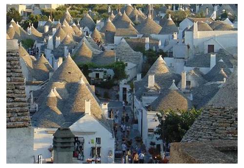 Alberobello & Locorotondo